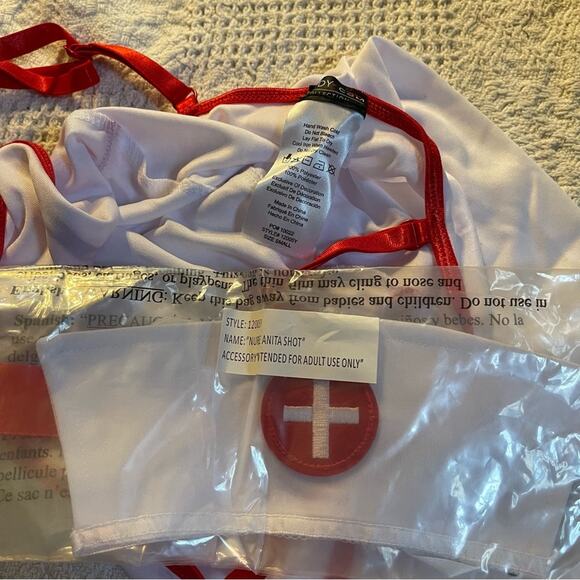 NEW Yandy Nurse Anita Shot Naughty Nurse Costume Size Medium - Picture 5 of 7